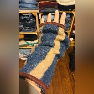 Wool Blue and Tan Fingerless Gloves